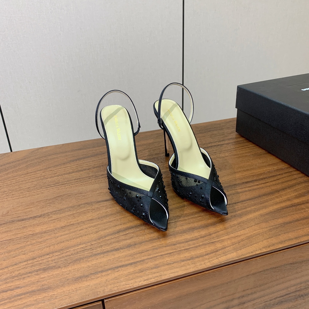 【Anderea Wazen】网钻凉鞋。非常的美，上脚无敌了。鞋面进口网面烫钻。羊皮垫脚。真皮大底，跟高