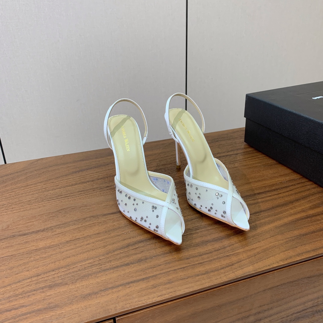 【Anderea Wazen】网钻凉鞋。非常的美，上脚无敌了。鞋面进口网面烫钻。羊皮垫脚。真皮大底，跟高