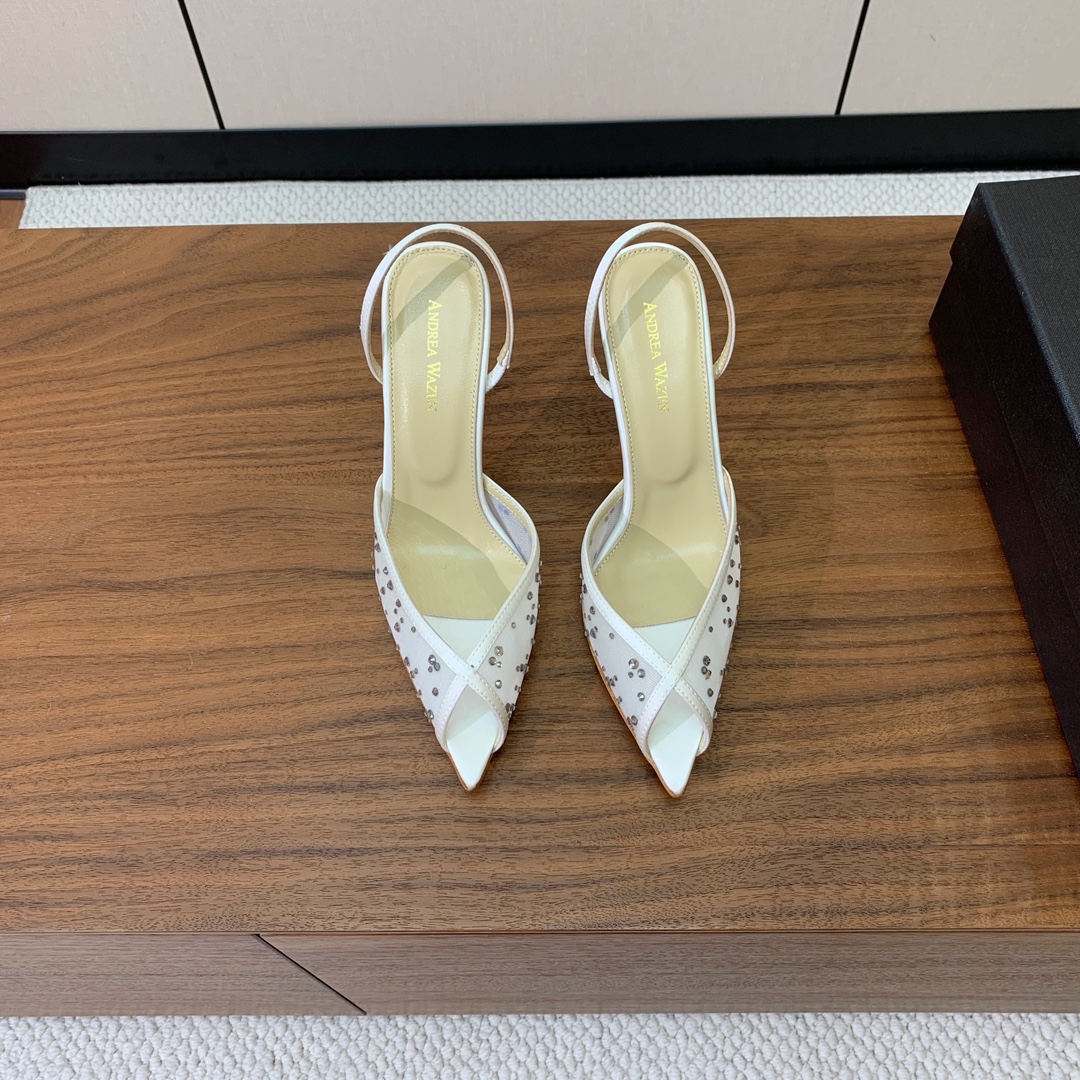 【Anderea Wazen】网钻凉鞋。非常的美，上脚无敌了。鞋面进口网面烫钻。羊皮垫脚。真皮大底，跟高