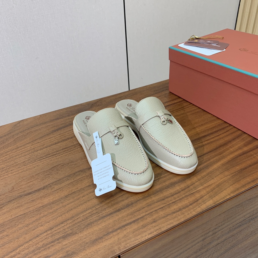 【Loro Piana】包头拖。意大利顶级羊绒复古优雅低调奢华。时尚性与皮料实用性同样兼具依然全网最高品