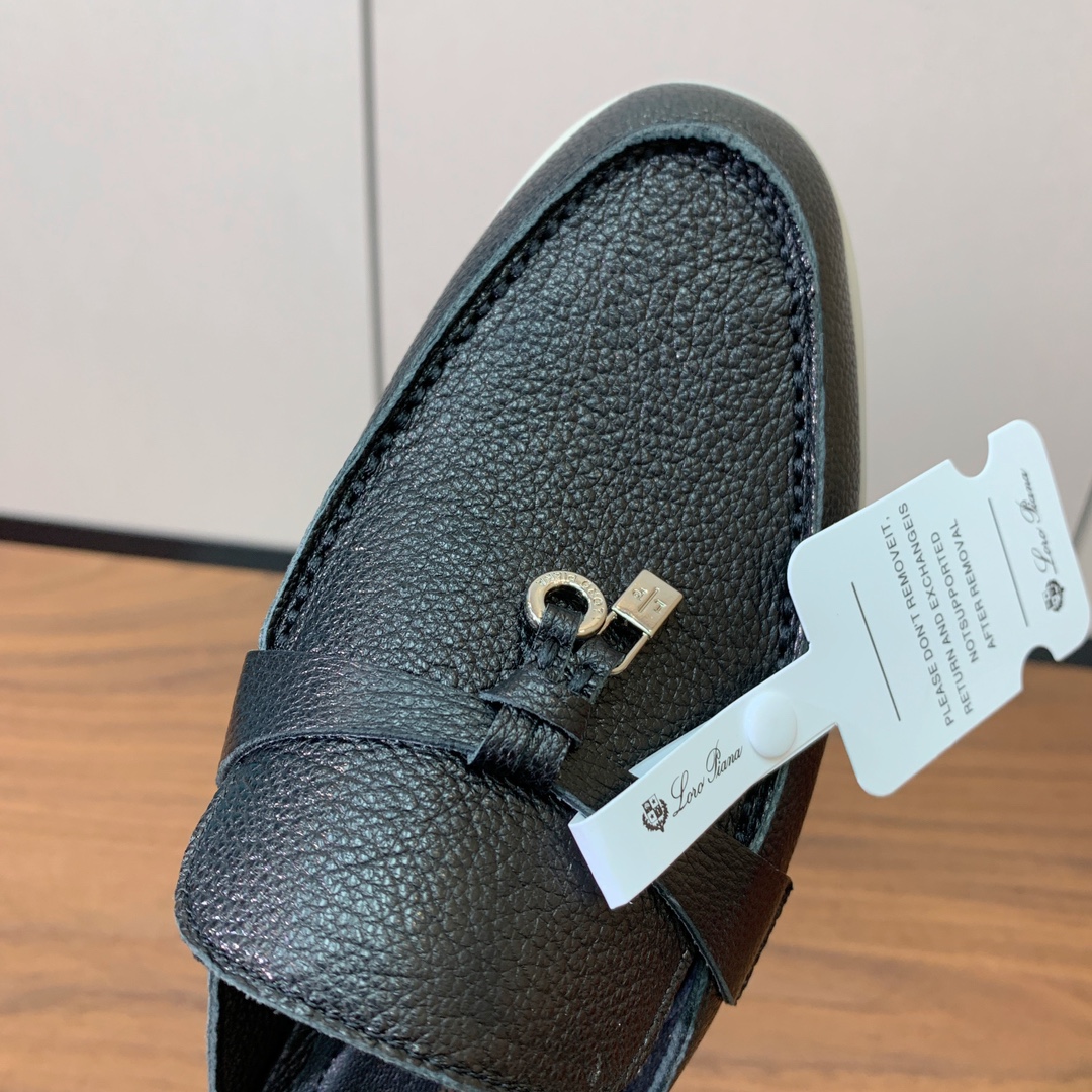 【Loro Piana】包头拖。意大利顶级羊绒复古优雅低调奢华。时尚性与皮料实用性同样兼具依然全网最高品