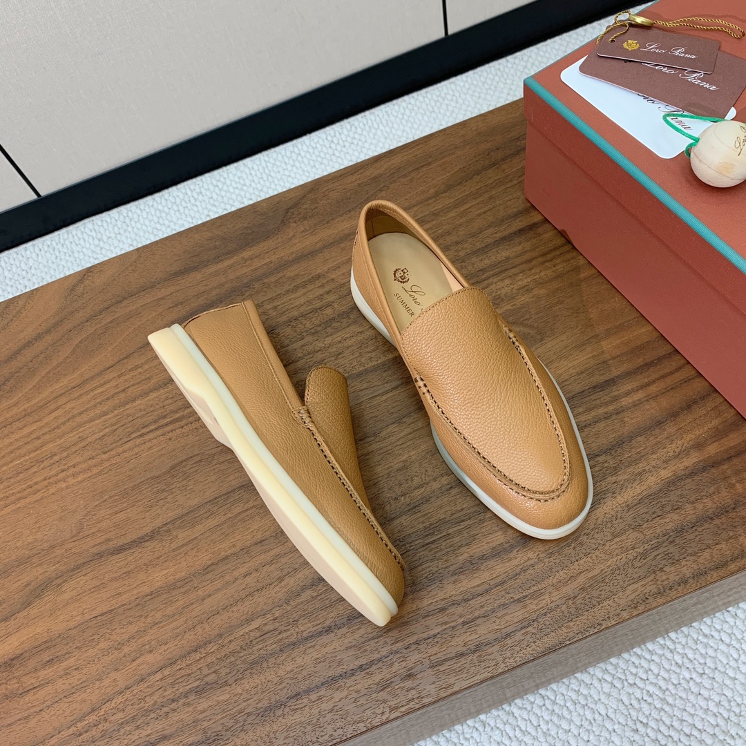 【Loro Piana】光面乐福鞋。意大利顶级羊绒复古优雅低调奢华。时尚性与皮料实用性同样兼具依然全网最