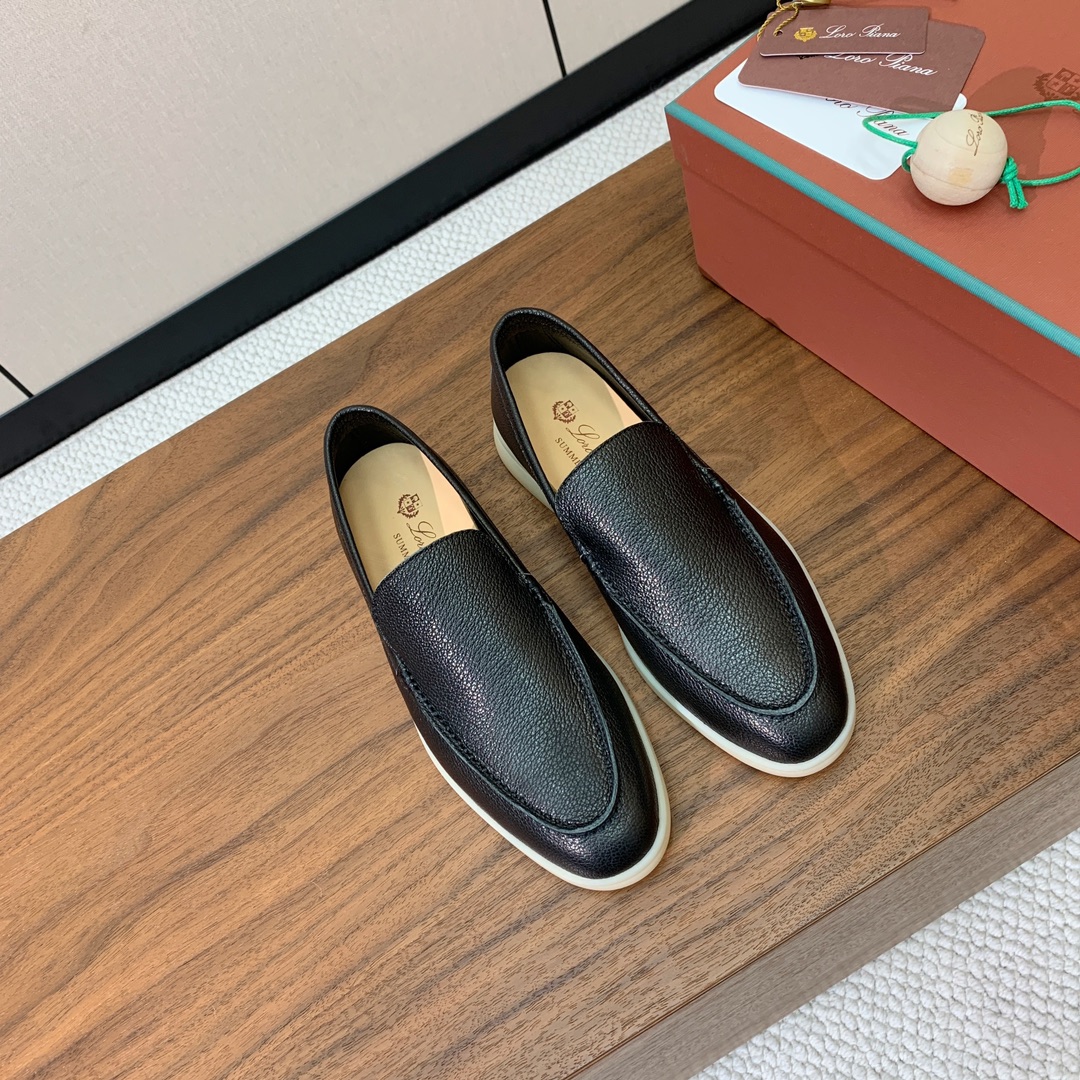 【Loro Piana】光面乐福鞋。意大利顶级羊绒复古优雅低调奢华。时尚性与皮料实用性同样兼具依然全网最