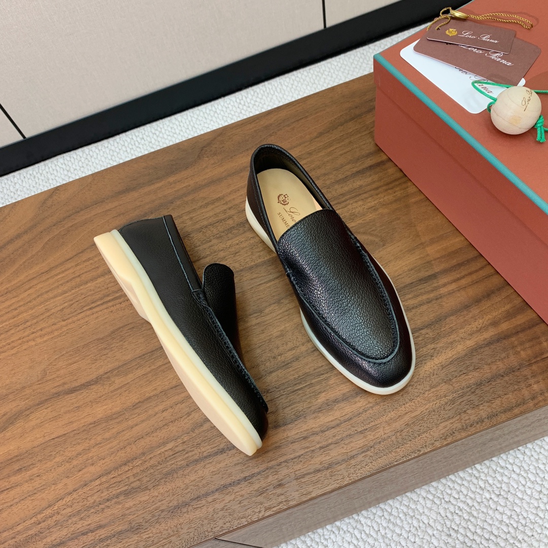 【Loro Piana】光面乐福鞋。意大利顶级羊绒复古优雅低调奢华。时尚性与皮料实用性同样兼具依然全网最