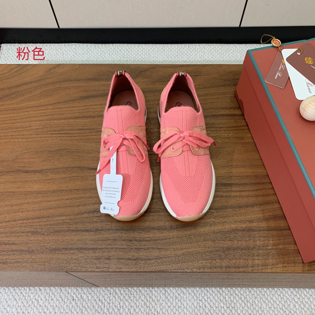 【Loro Piana】针织运动鞋。上脚轻便舒适。将功能性与低调个性风格和谐融合。打造都市着装的理想鞋履