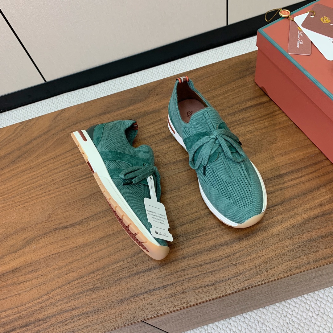 【Loro Piana】针织运动鞋。上脚轻便舒适。将功能性与低调个性风格和谐融合。打造都市着装的理想鞋履