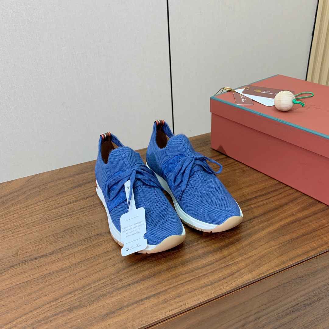 【Loro Piana】针织运动鞋。上脚轻便舒适。将功能性与低调个性风格和谐融合。打造都市着装的理想鞋履