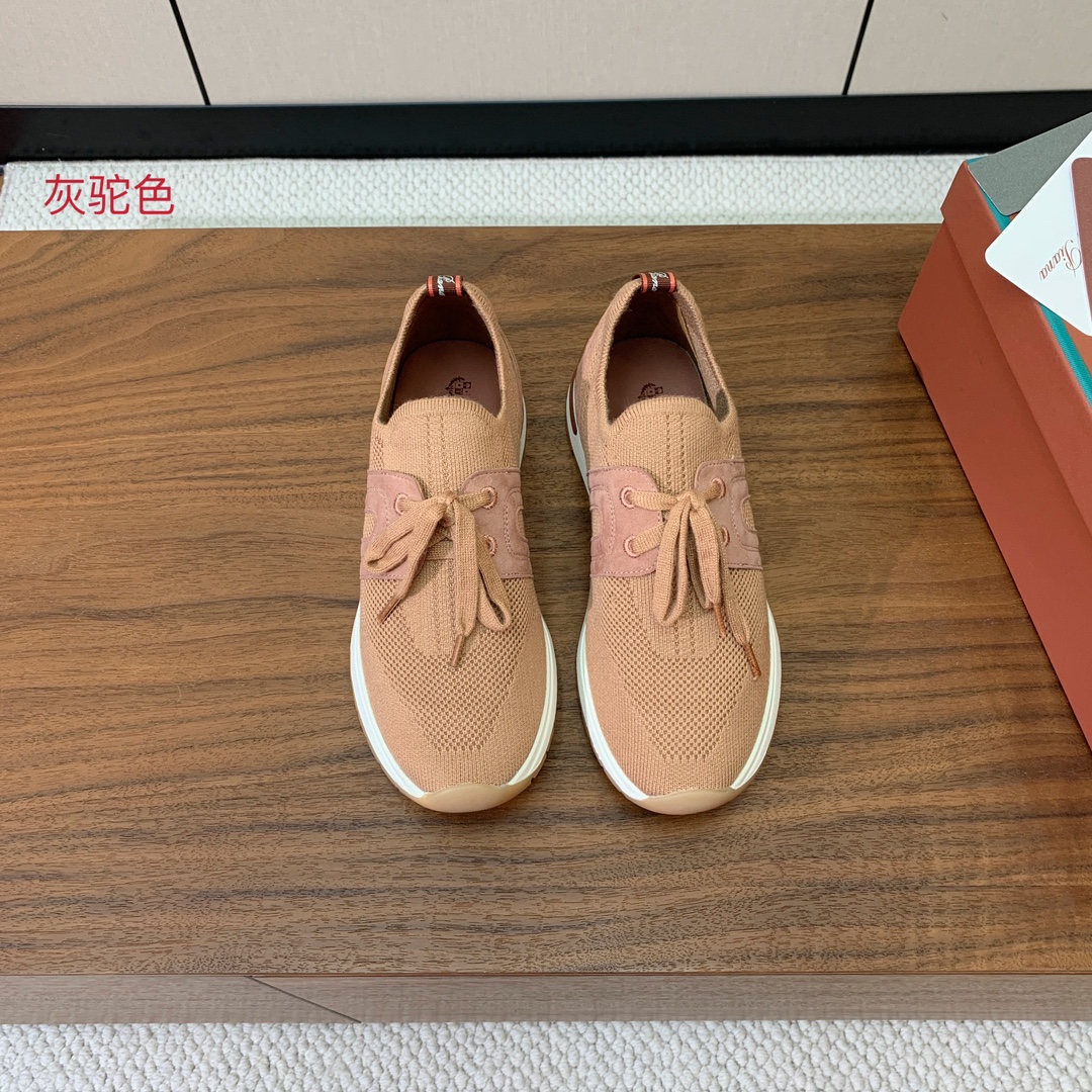 【Loro Piana】针织运动鞋。上脚轻便舒适。将功能性与低调个性风格和谐融合。打造都市着装的理想鞋履