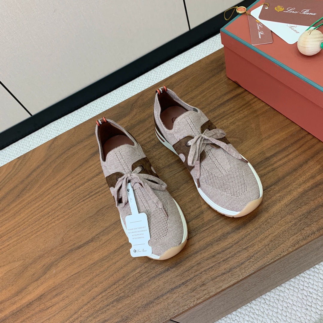 【Loro Piana】针织运动鞋。上脚轻便舒适。将功能性与低调个性风格和谐融合。打造都市着装的理想鞋履