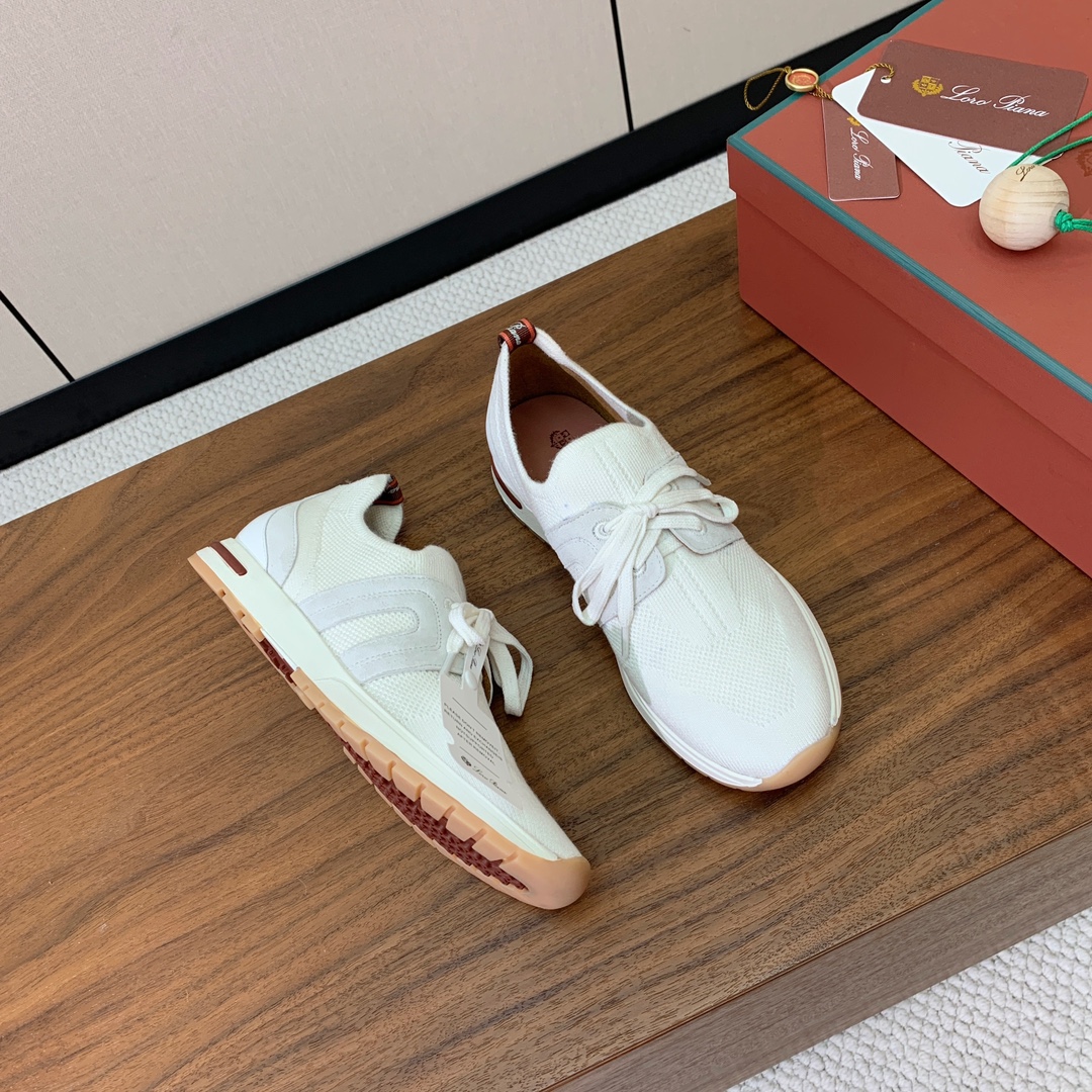 【Loro Piana】针织运动鞋。上脚轻便舒适。将功能性与低调个性风格和谐融合。打造都市着装的理想鞋履