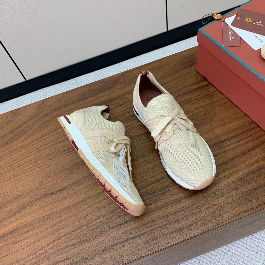 【Loro Piana】针织运动鞋。上脚轻便舒适。将功能性与低调个性风格和谐融合。打造都市着装的理想鞋履