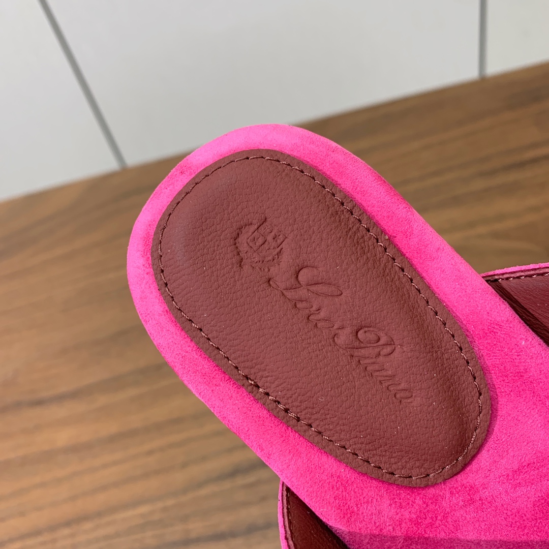 【Loro Piana】人字拖鞋。意大利顶级羊绒复古优雅低调奢华。时尚性与皮料实用性同样兼具依然全网最高
