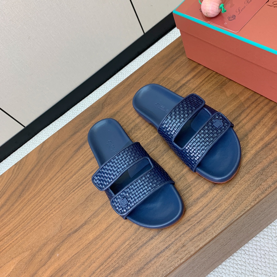 【Loro Piana】男款拖鞋。意大利顶级羊绒复古优雅低调奢华。时尚性与皮料实用性同样兼具依然全网最高