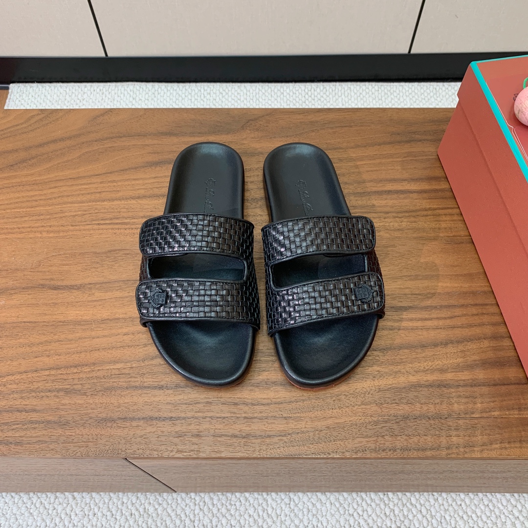 【Loro Piana】男款拖鞋。意大利顶级羊绒复古优雅低调奢华。时尚性与皮料实用性同样兼具依然全网最高