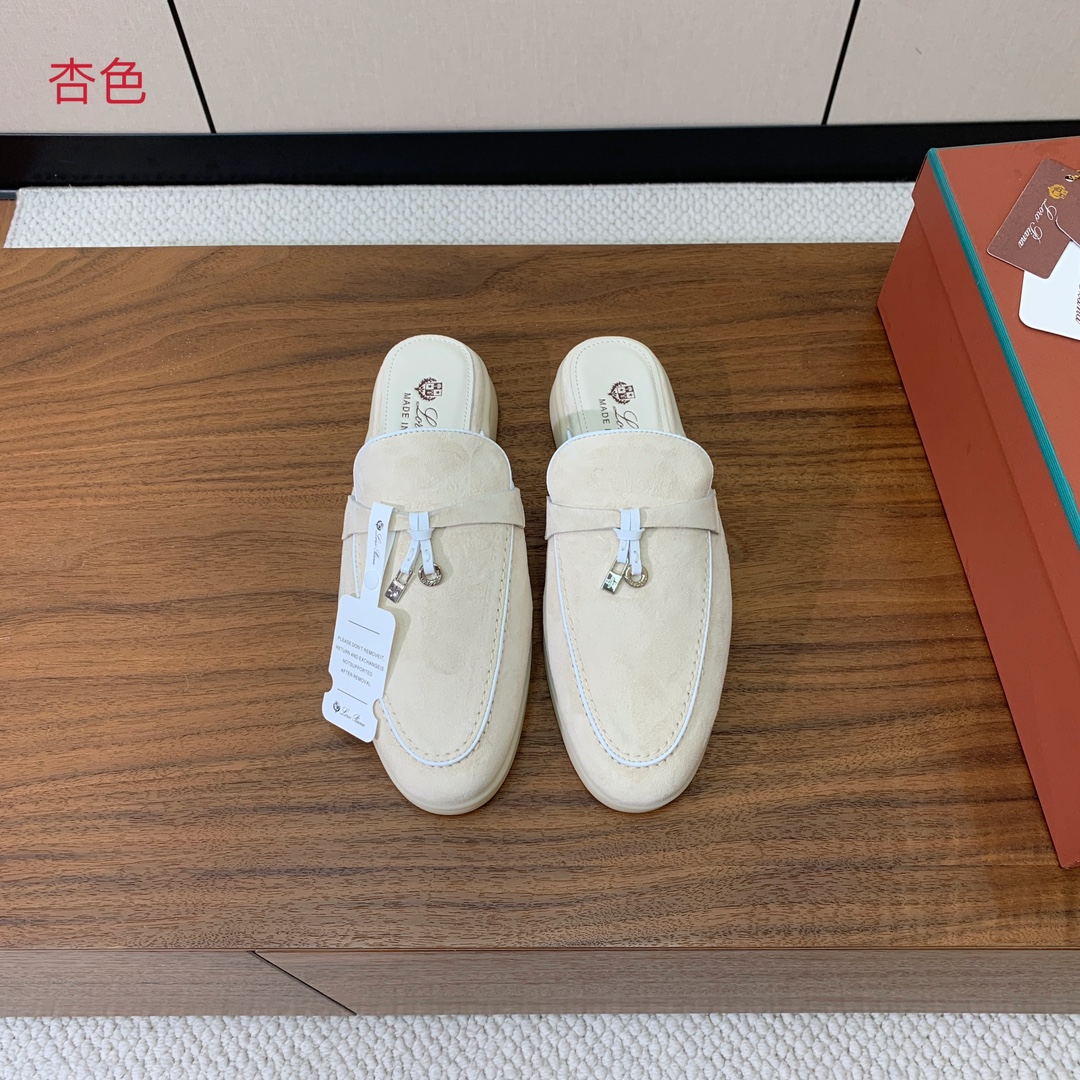 【Loro Piana】锁边包头拖。意大利顶级羊绒复古优雅低调奢华。时尚性与皮料实用性同样兼具依然全网最