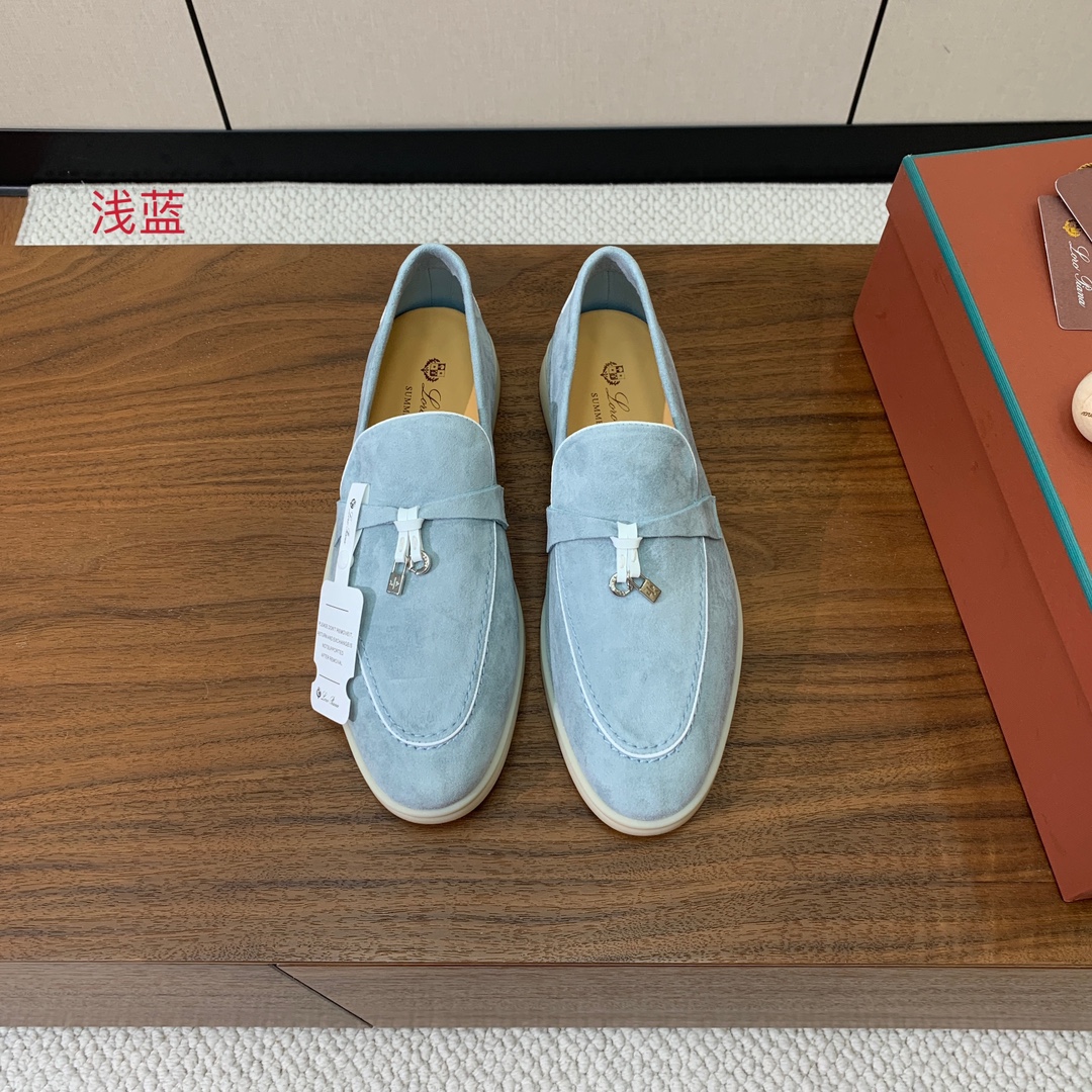 【Loro Piana】锁边款乐福鞋。意大利顶级羊绒复古优雅低调奢华。时尚性与皮料实用性同样兼具依然全网