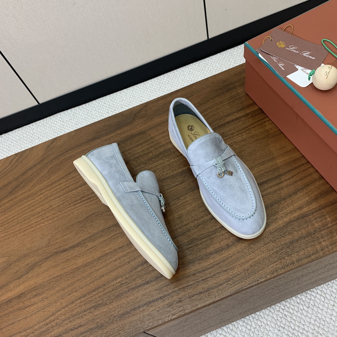 【Loro Piana】锁边款乐福鞋。意大利顶级羊绒复古优雅低调奢华。时尚性与皮料实用性同样兼具依然全网