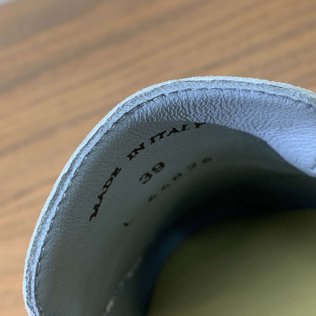 【Loro Piana】拼色乐福鞋。意大利顶级羊绒复古优雅低调奢华。时尚性与皮料实用性同样兼具依然全网最