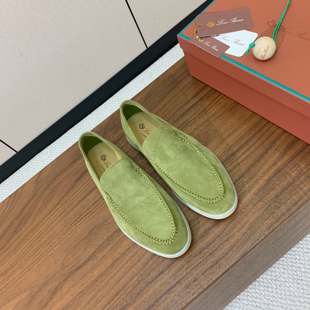 【Loro Piana】男款光面乐福鞋。复古优雅低调奢华。时尚性与皮料实用性同样兼具依然全网最高品质。鞋