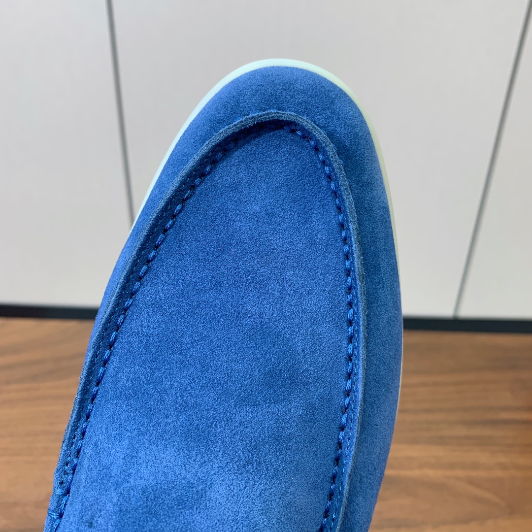 【Loro Piana】男款光面乐福鞋。复古优雅低调奢华。时尚性与皮料实用性同样兼具依然全网最高品质。鞋