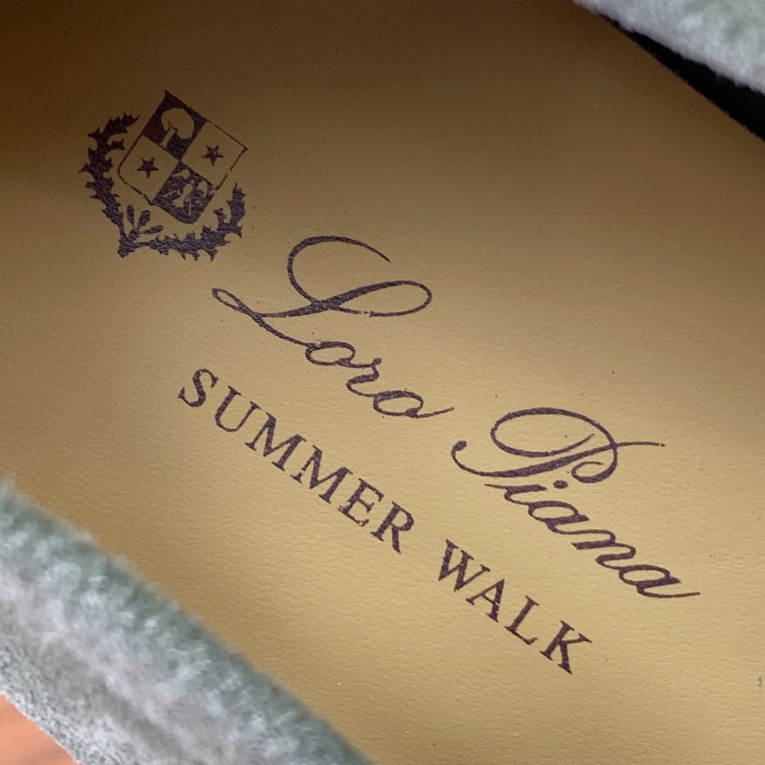 【Loro Piana】男款光面乐福鞋。复古优雅低调奢华。时尚性与皮料实用性同样兼具依然全网最高品质。鞋