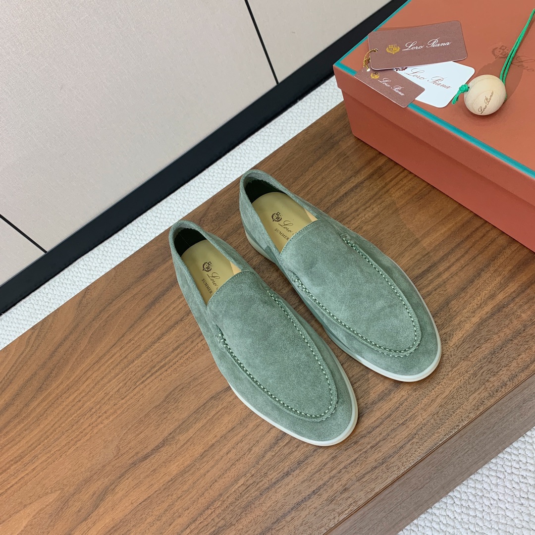 【Loro Piana】男款光面乐福鞋。复古优雅低调奢华。时尚性与皮料实用性同样兼具依然全网最高品质。鞋