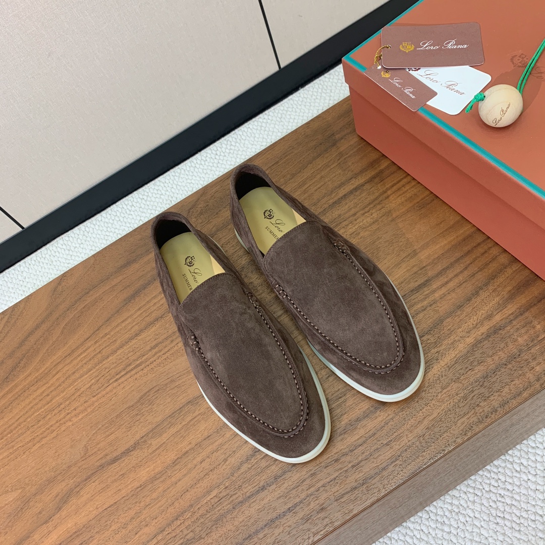 【Loro Piana】男款光面乐福鞋。复古优雅低调奢华。时尚性与皮料实用性同样兼具依然全网最高品质。鞋