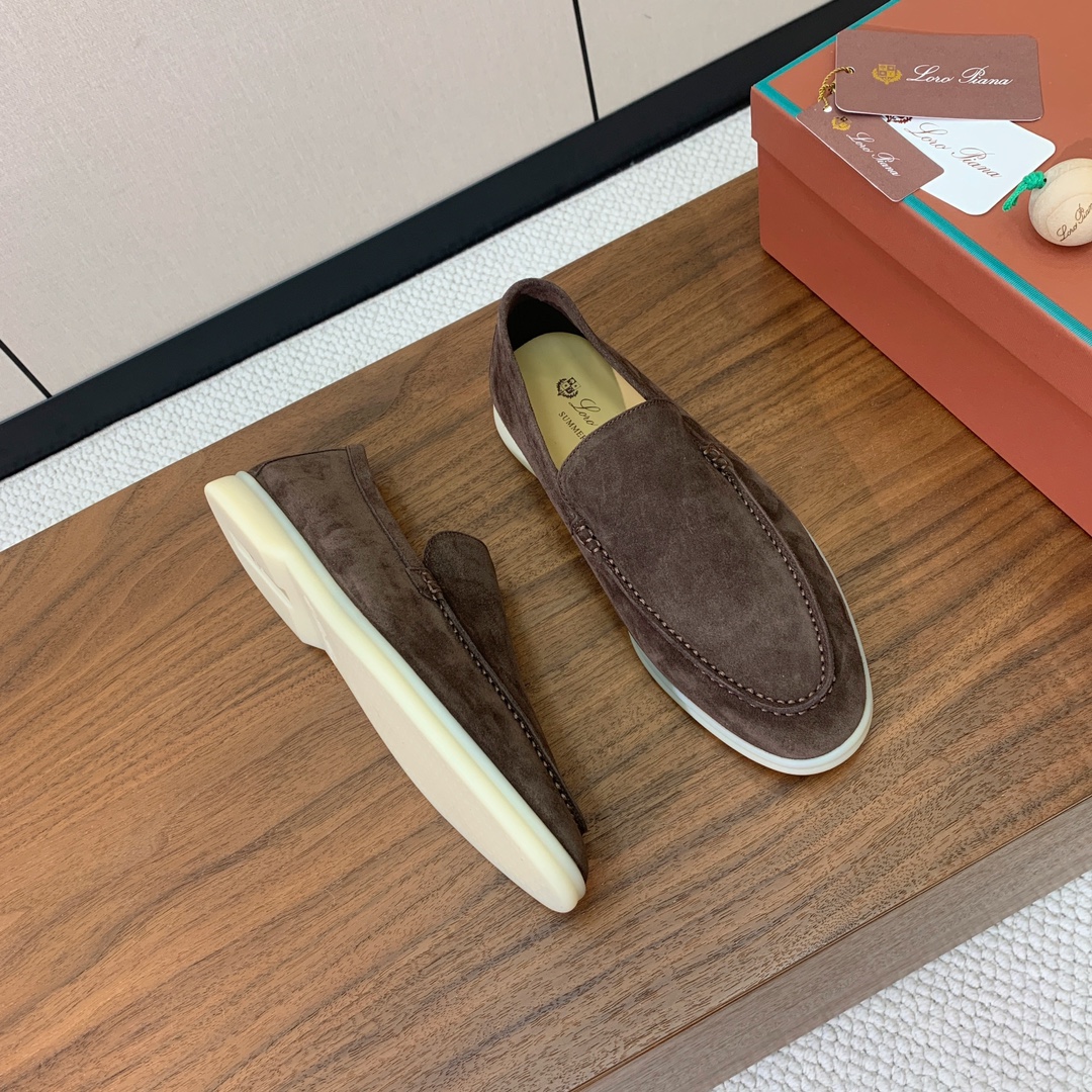 【Loro Piana】男款光面乐福鞋。复古优雅低调奢华。时尚性与皮料实用性同样兼具依然全网最高品质。鞋