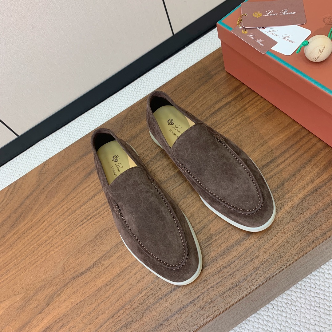 【Loro Piana】男款光面乐福鞋。复古优雅低调奢华。时尚性与皮料实用性同样兼具依然全网最高品质。鞋