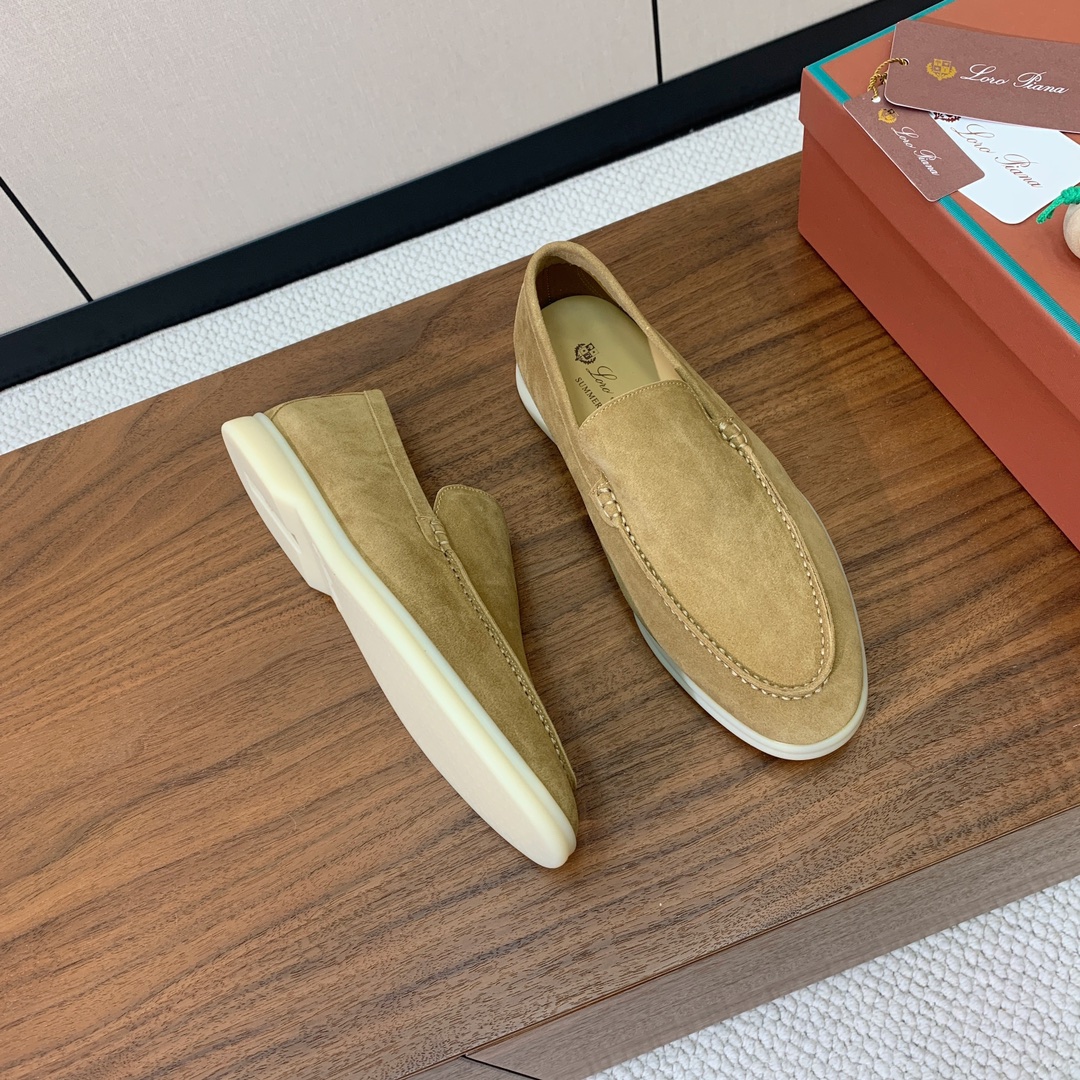 【Loro Piana】男款光面乐福鞋。复古优雅低调奢华。时尚性与皮料实用性同样兼具依然全网最高品质。鞋