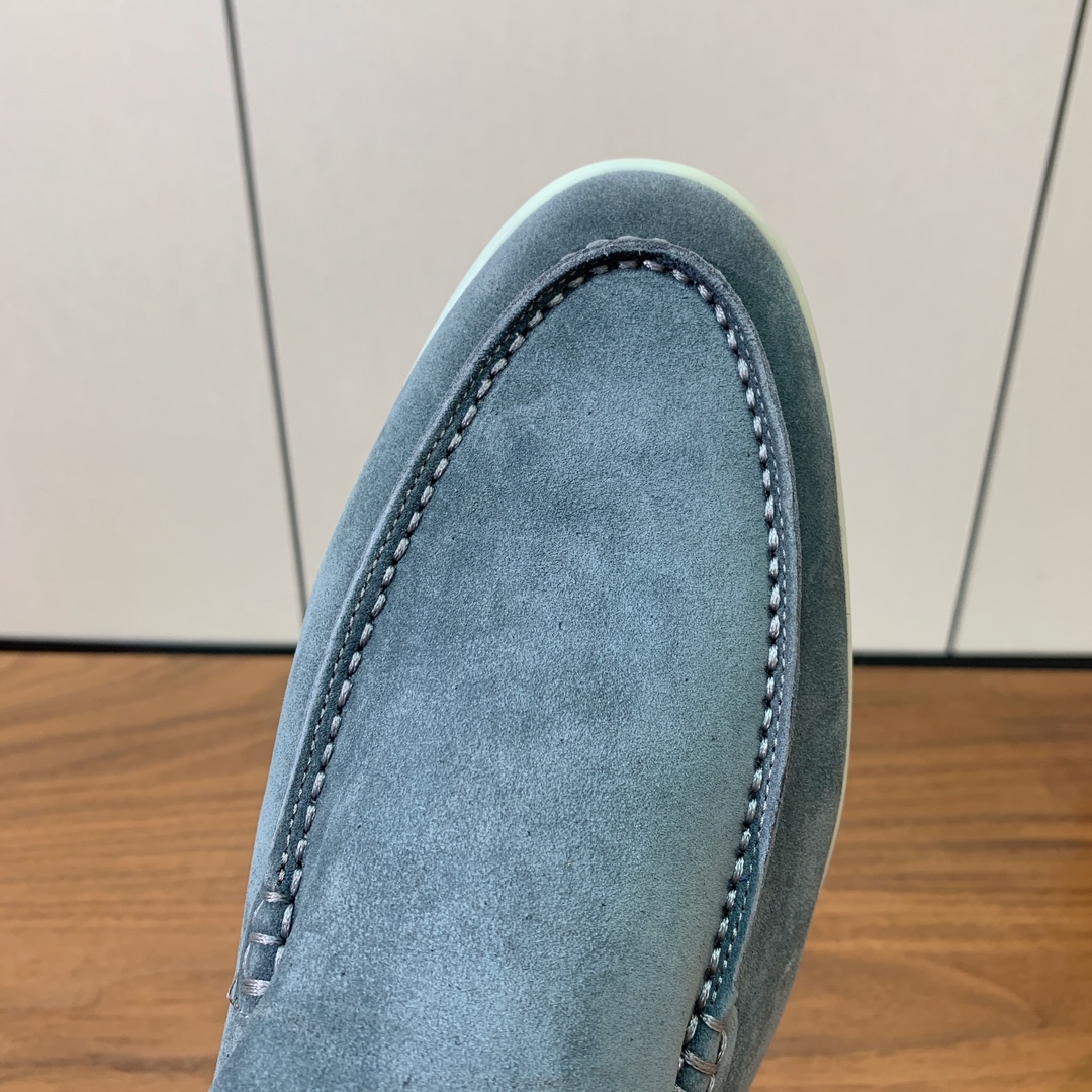 【Loro Piana】男款光面乐福鞋。复古优雅低调奢华。时尚性与皮料实用性同样兼具依然全网最高品质。鞋