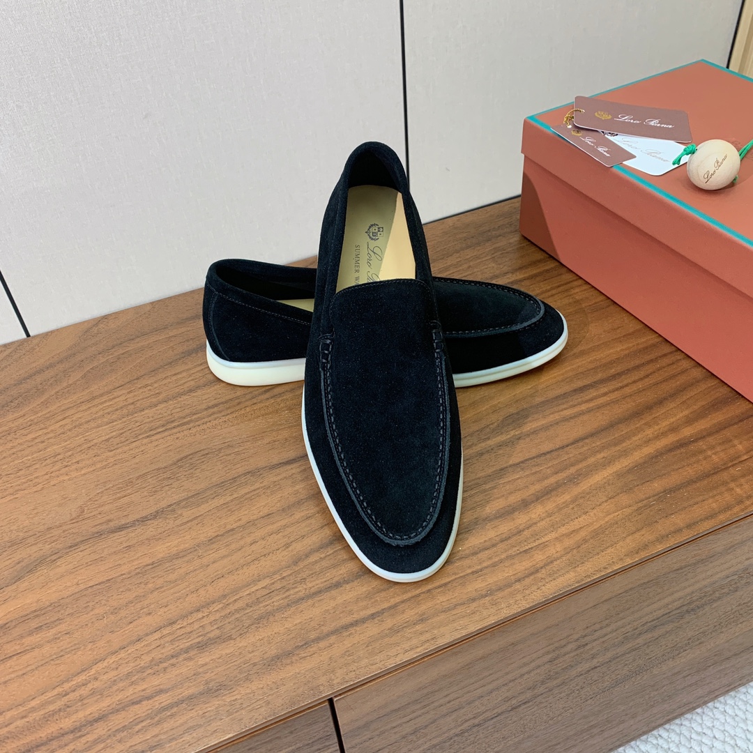【Loro Piana】男款光面乐福鞋。复古优雅低调奢华。时尚性与皮料实用性同样兼具依然全网最高品质。鞋