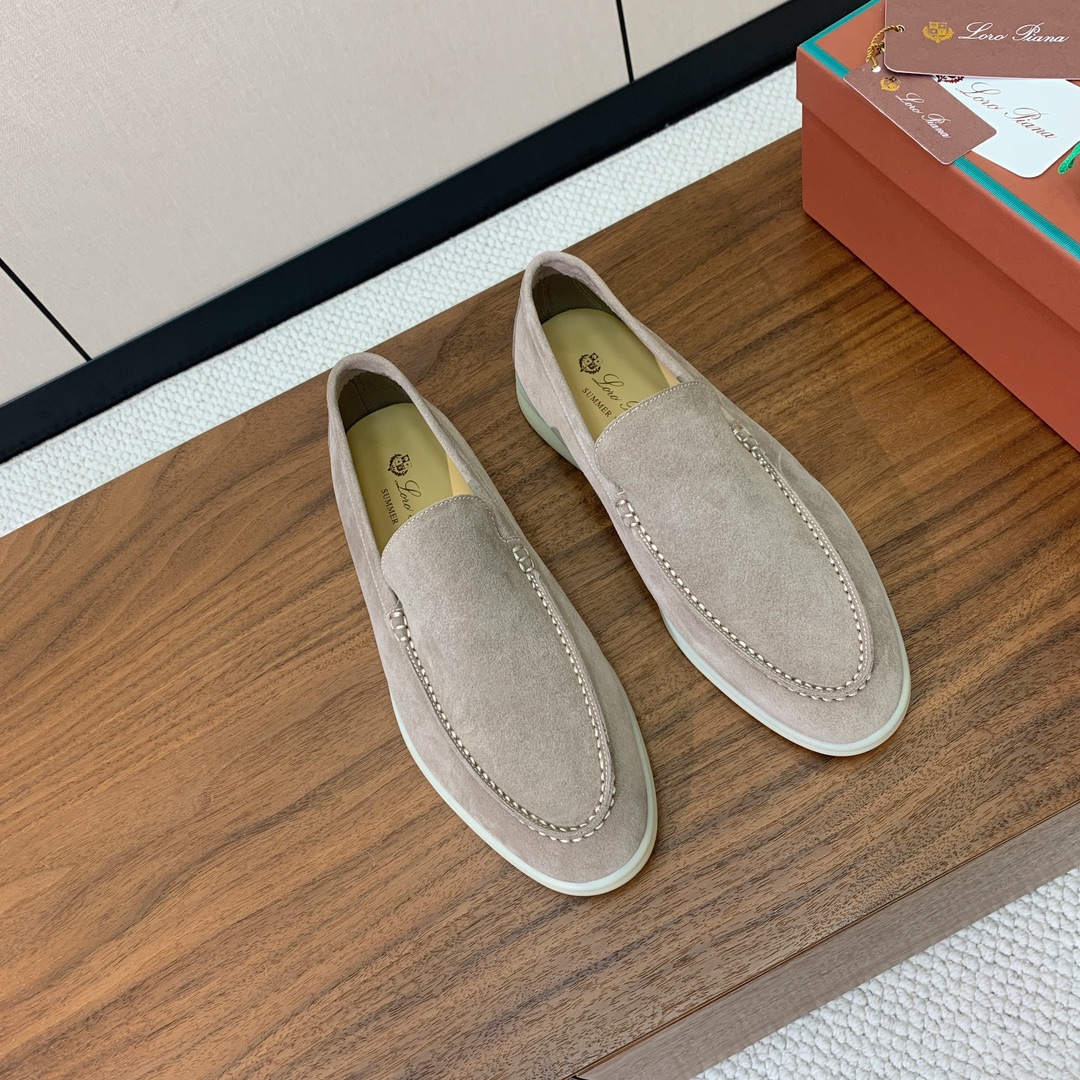 【Loro Piana】男款光面乐福鞋。复古优雅低调奢华。时尚性与皮料实用性同样兼具依然全网最高品质。鞋