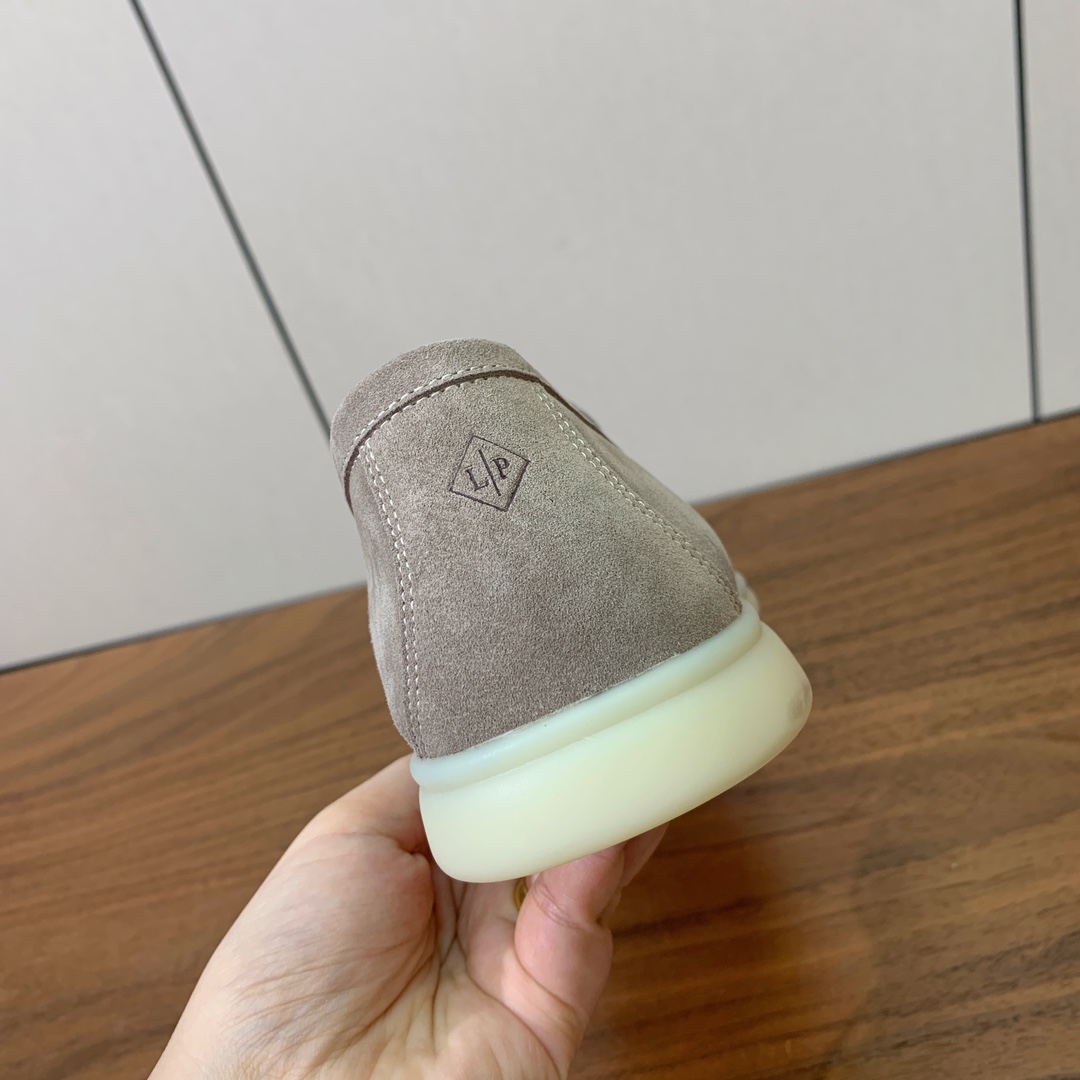 【Loro Piana】男款光面乐福鞋。复古优雅低调奢华。时尚性与皮料实用性同样兼具依然全网最高品质。鞋
