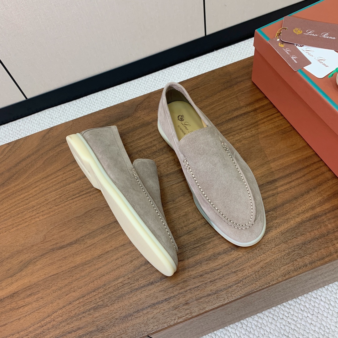 【Loro Piana】男款光面乐福鞋。复古优雅低调奢华。时尚性与皮料实用性同样兼具依然全网最高品质。鞋