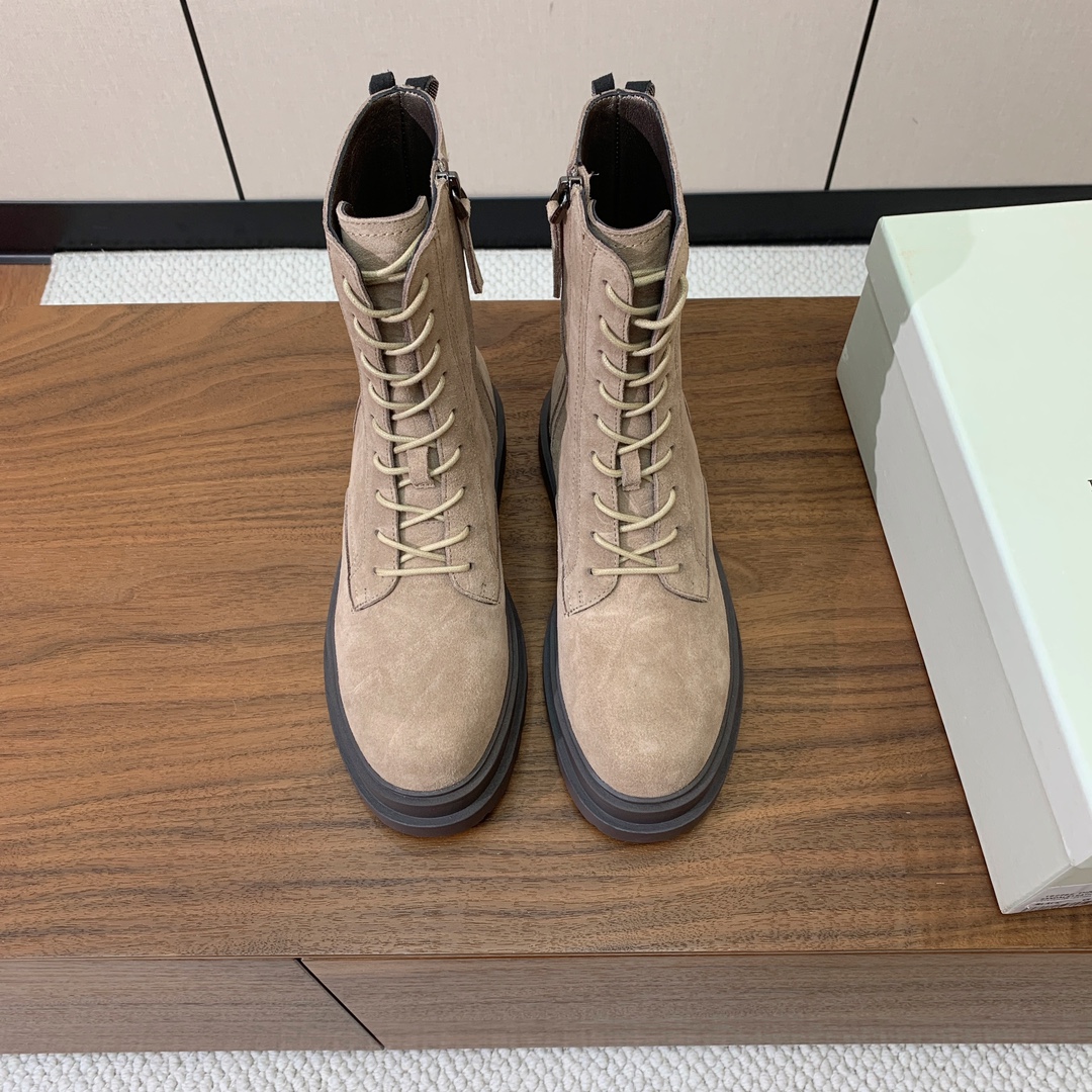 【BRUNELL* CUCINELL*】新款绑带短靴。鞋面牛反绒，牛皮。羊皮内里，原版开模五金，橡胶大底