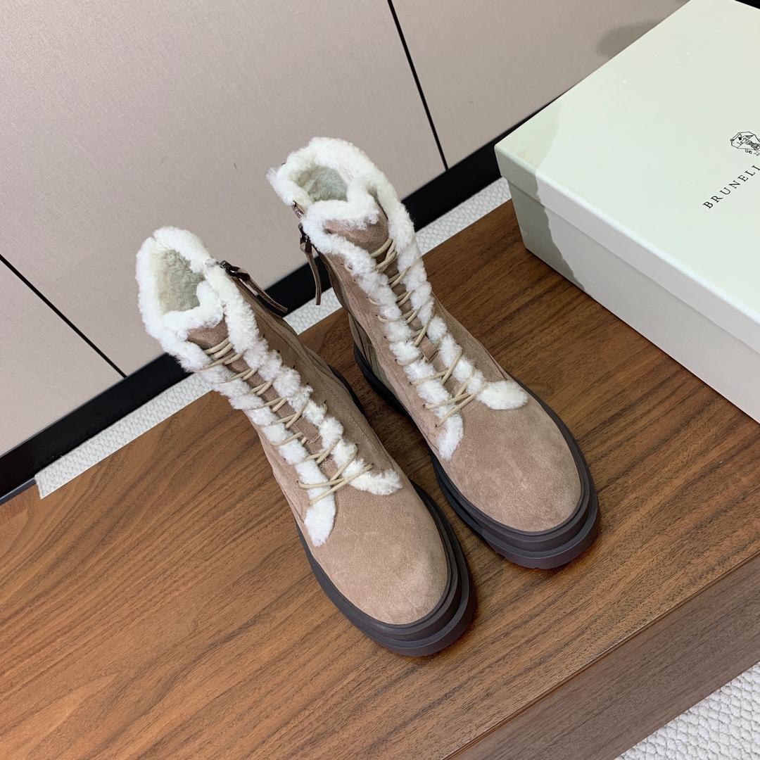 【BRUNELL* CUCINELL*】系带毛里短靴。鞋面牛反绒，牛皮。羊毛内里，原版开模五金，橡胶大底