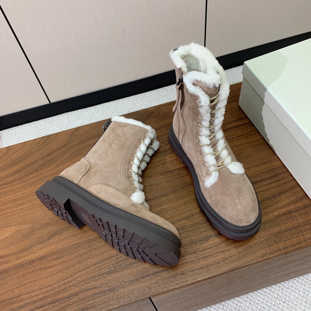 【BRUNELL* CUCINELL*】系带毛里短靴。鞋面牛反绒，牛皮。羊毛内里，原版开模五金，橡胶大底
