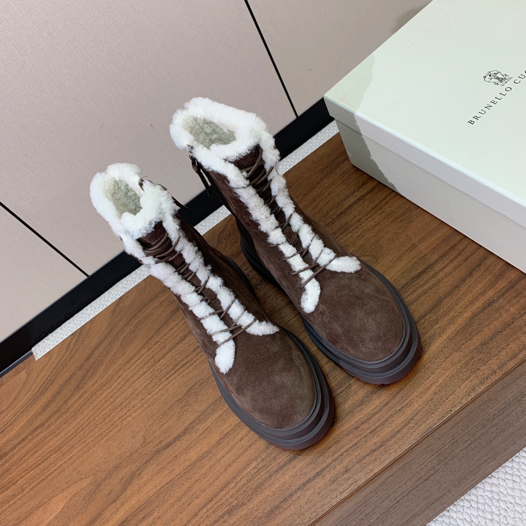 【BRUNELL* CUCINELL*】系带毛里短靴。鞋面牛反绒，牛皮。羊毛内里，原版开模五金，橡胶大底