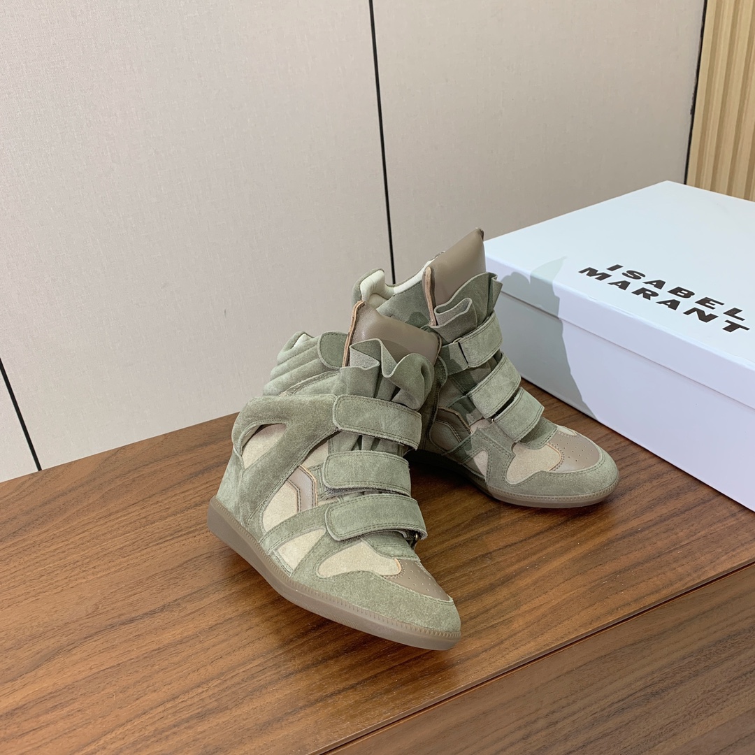 【Isabel Marant】秋冬内增高拼色高帮休闲鞋。超级有高级感上脚超好看。关键超级舒适脚感一点都不