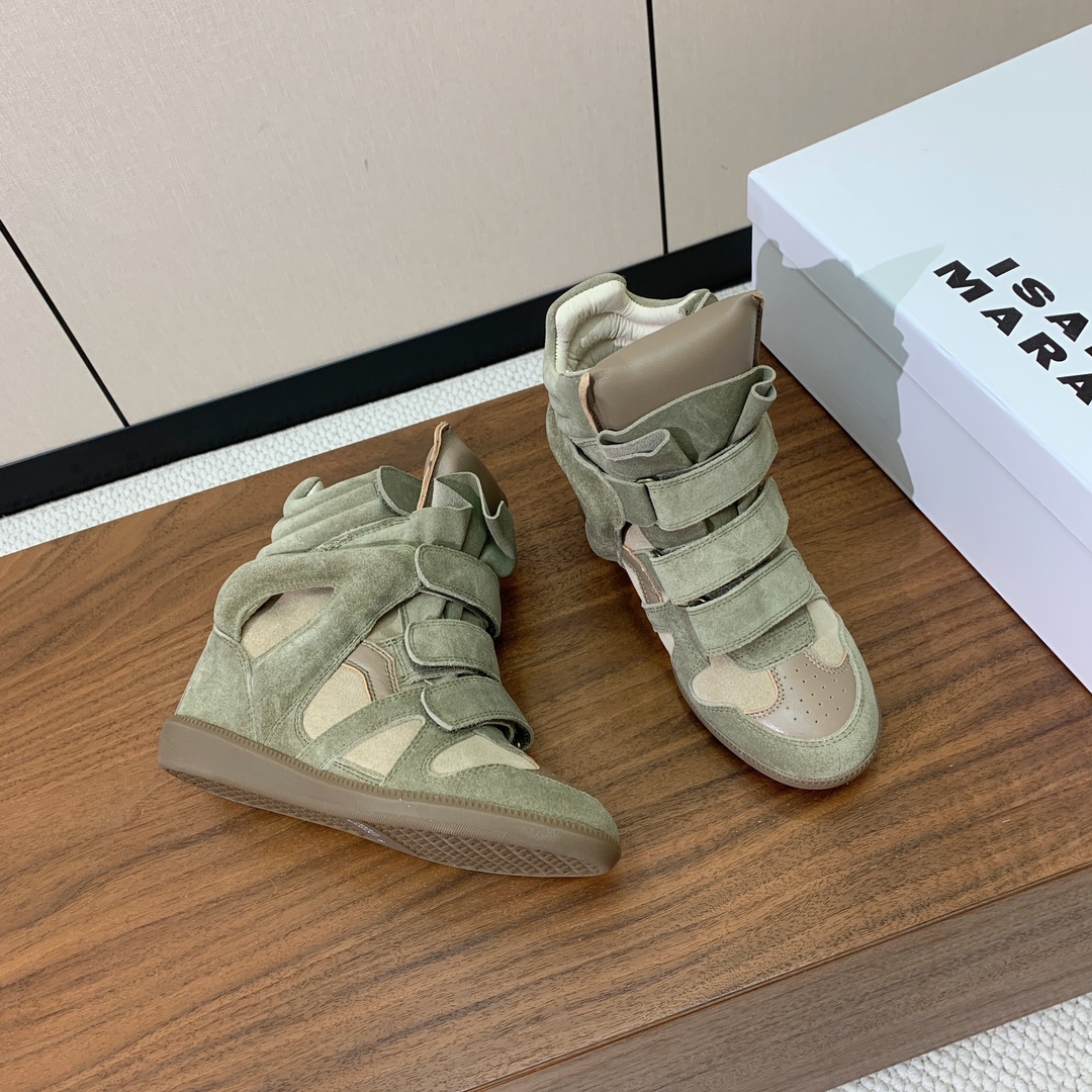 【Isabel Marant】秋冬内增高拼色高帮休闲鞋。超级有高级感上脚超好看。关键超级舒适脚感一点都不