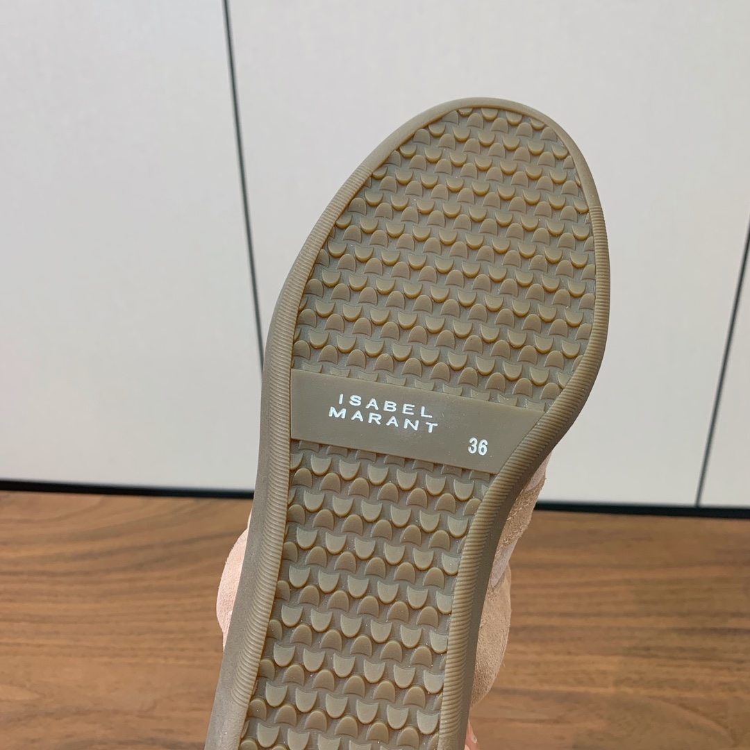 【Isabel Marant】秋冬内增高拼色高帮休闲鞋。超级有高级感上脚超好看。关键超级舒适脚感一点都不