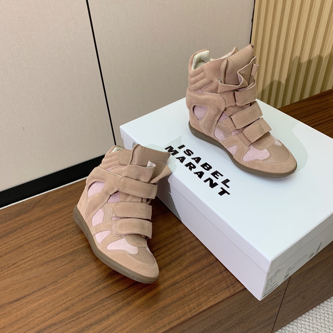 【Isabel Marant】秋冬内增高拼色高帮休闲鞋。超级有高级感上脚超好看。关键超级舒适脚感一点都不