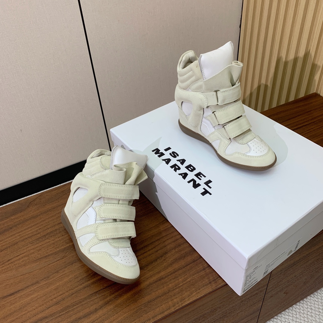 【Isabel Marant】秋冬内增高拼色高帮休闲鞋。超级有高级感上脚超好看。关键超级舒适脚感一点都不