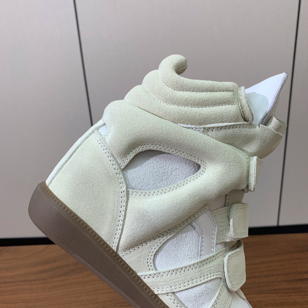 【Isabel Marant】秋冬内增高拼色高帮休闲鞋。超级有高级感上脚超好看。关键超级舒适脚感一点都不