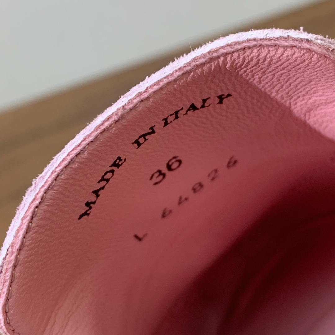 【Loro Piana】包头拖。意大利顶级羊绒复古优雅低调奢华。时尚性与皮料实用性同样兼具依然全网最高品