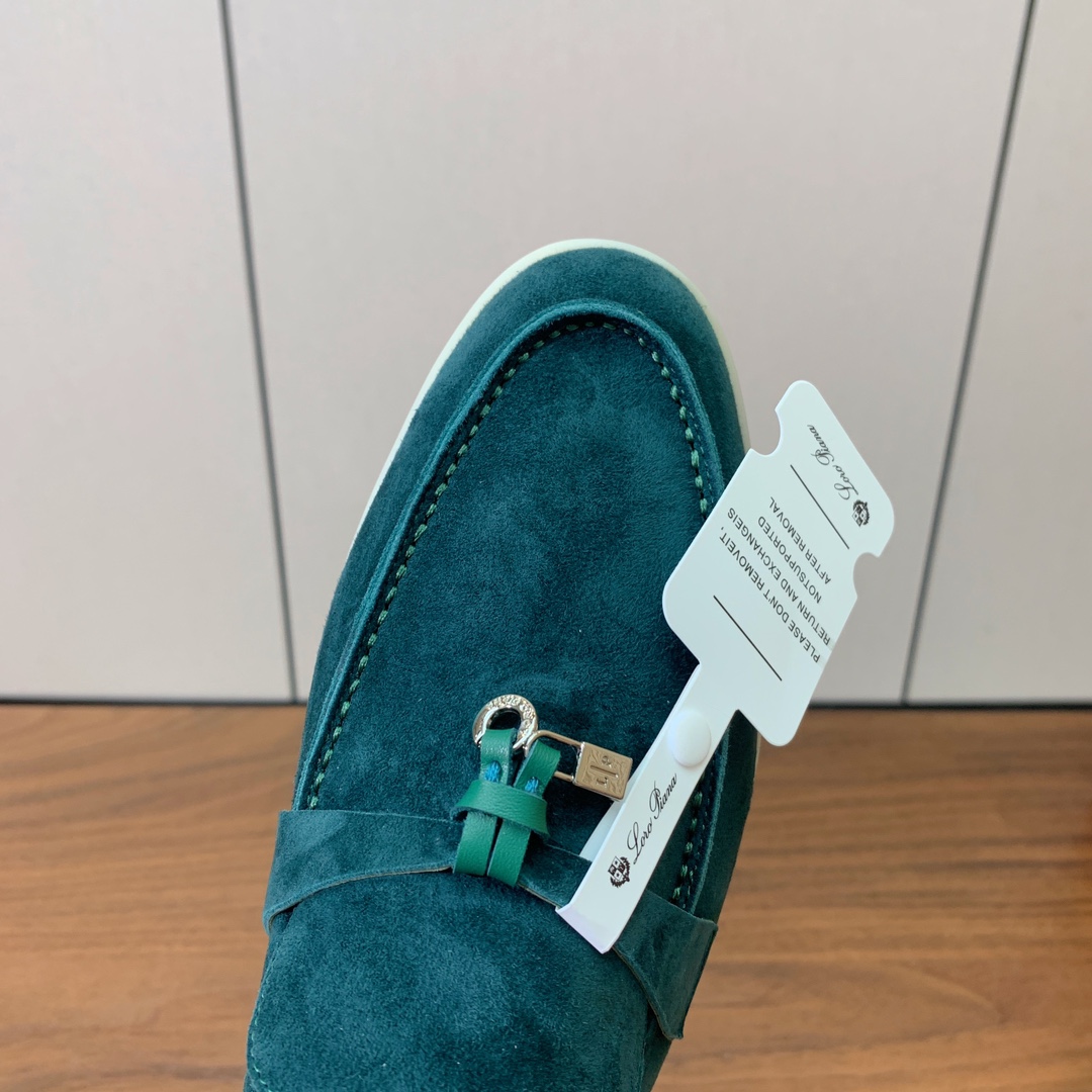【Loro Piana】乐福鞋。意大利顶级羊绒复古优雅低调奢华。时尚性与皮料实用性同样兼具依然全网最高品