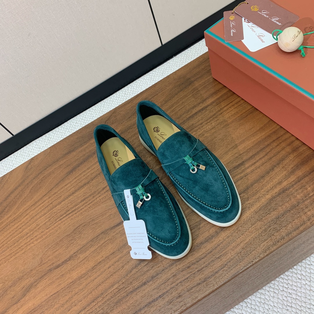 【Loro Piana】乐福鞋。意大利顶级羊绒复古优雅低调奢华。时尚性与皮料实用性同样兼具依然全网最高品