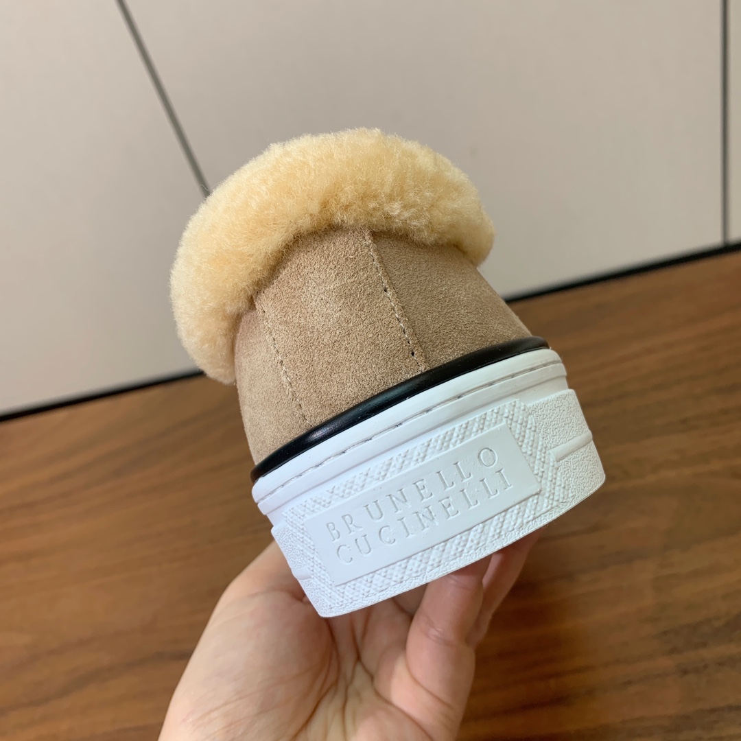【Brunell* Cucinell*】羊毛里休闲鞋。鞋面采用进口牛绒，羊毛内里，原版开模大底！上脚超舒
