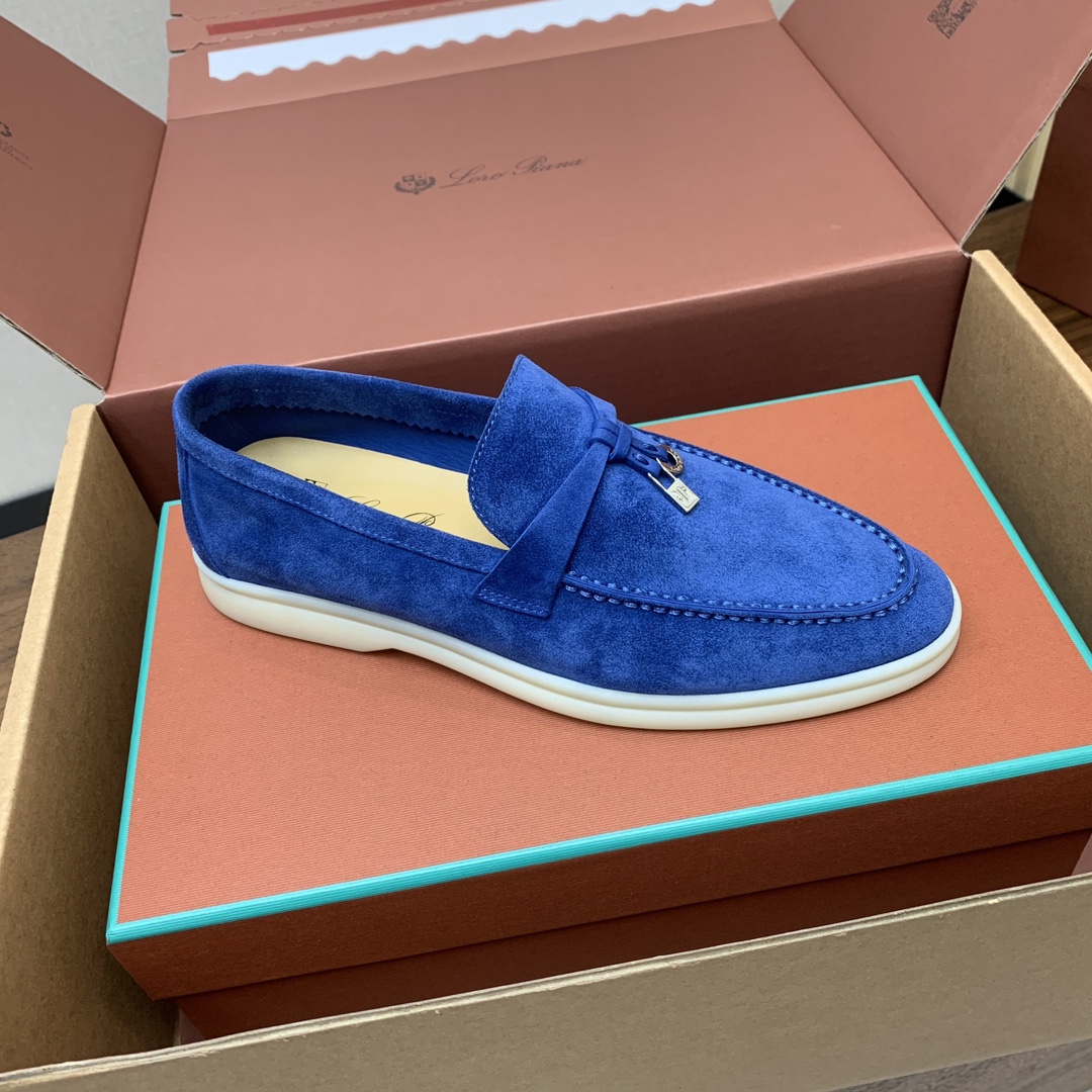 【Loro Piana】顶级版本乐福鞋，原版一比一。品牌低调奢华柔软一贯纯色简约的设计风格。皮质柔软舒适